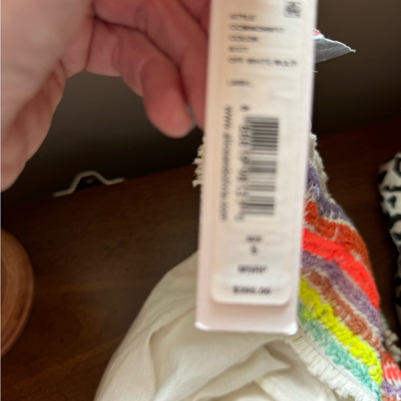 Alice and Olivia off the shoulder top. Colorful and has cool features! - Picture 8 of 8